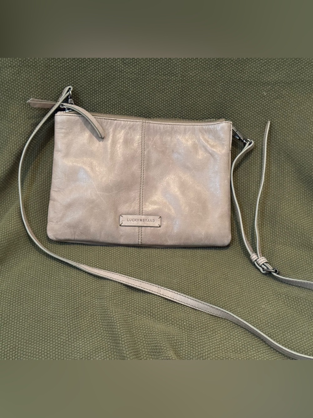 Lucky Brand Taupe Gray Leather Crossbody Bag Distressed Boho Purse
